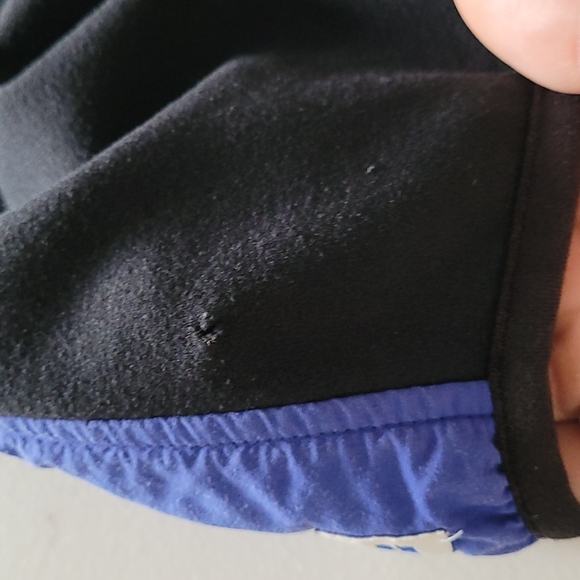 Vintage MEC PolarTec Full Zip Vest - Picture 9 of 9